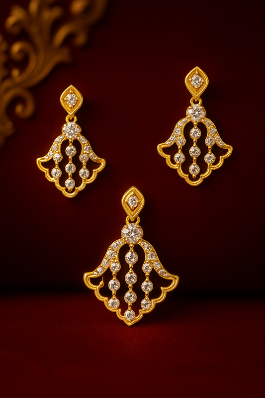 Royal Trellis Diamond Pendant & Ear-rings Set