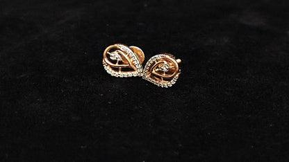 Golden Leaflet Earrings